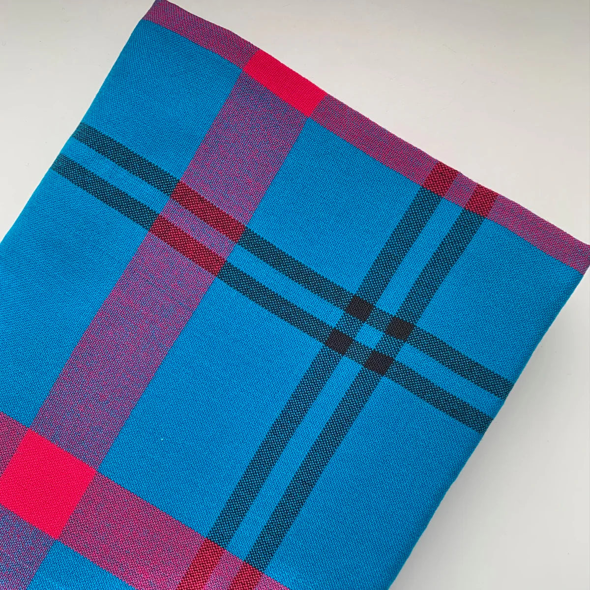 Maasai Shuka – Red & Black Check (1.5 x 2M)