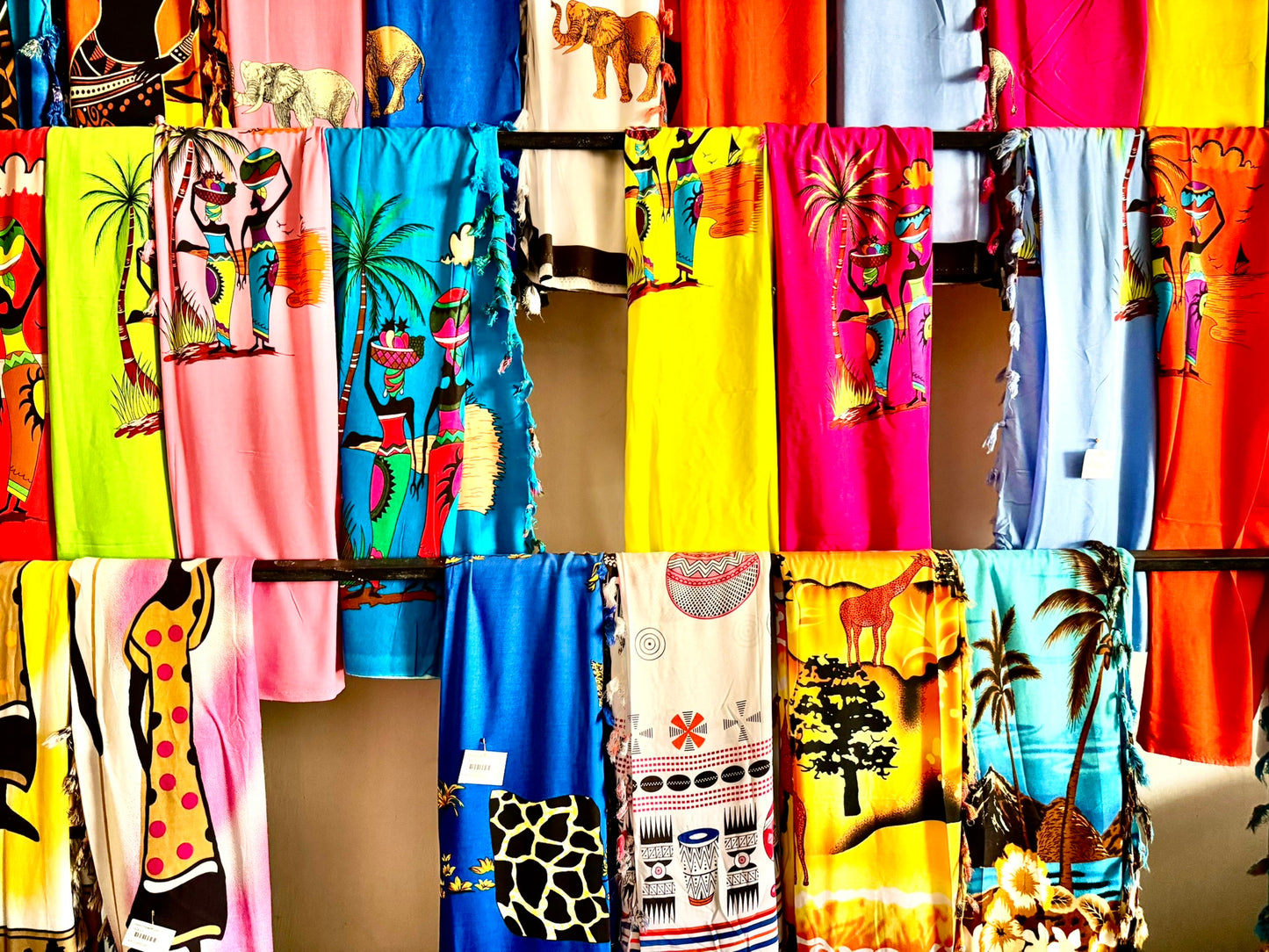 Swahili Lessos – Traditional African Fabric Cloth
